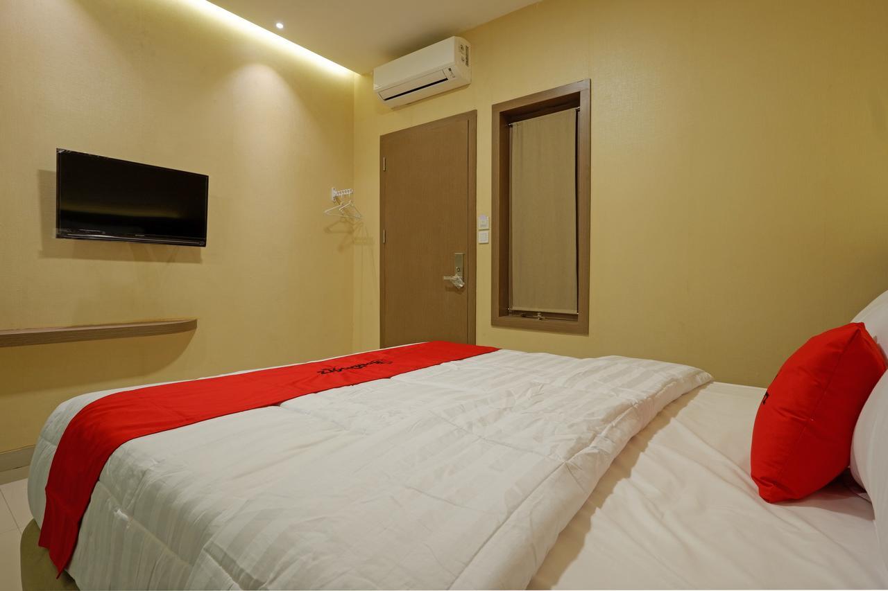 Hotel Reddoorz Plus Near Java Mall Semarang Exterior foto